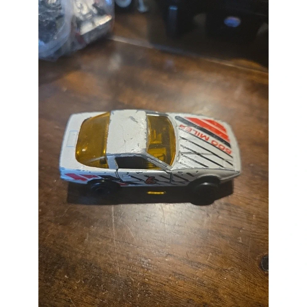 Majorette No. 215 / 268 Chevrolet Corvette Yellow w/ Opening Doors France G-VG - Picture 3 of 4